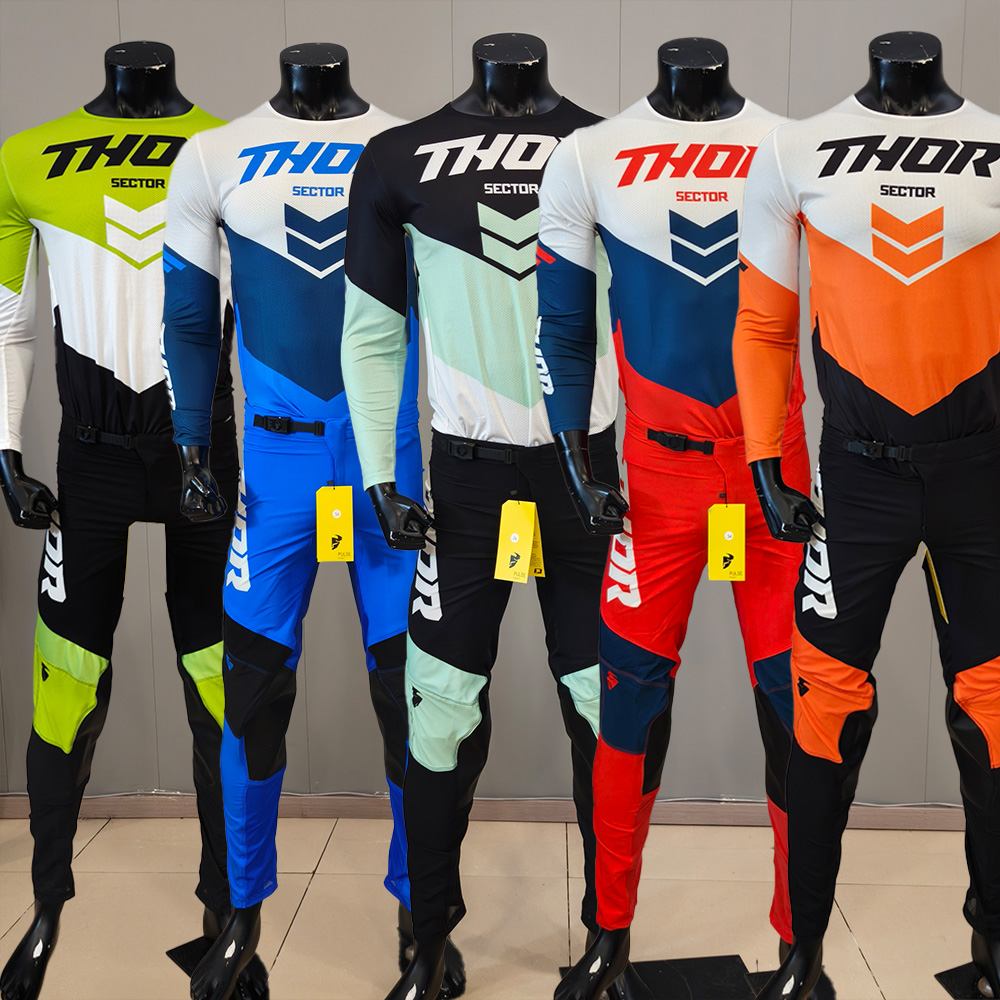 طقم ملابس موتوكروس للطرق الوعر - مراجعة Motorcycle Gear Bundle وسعره